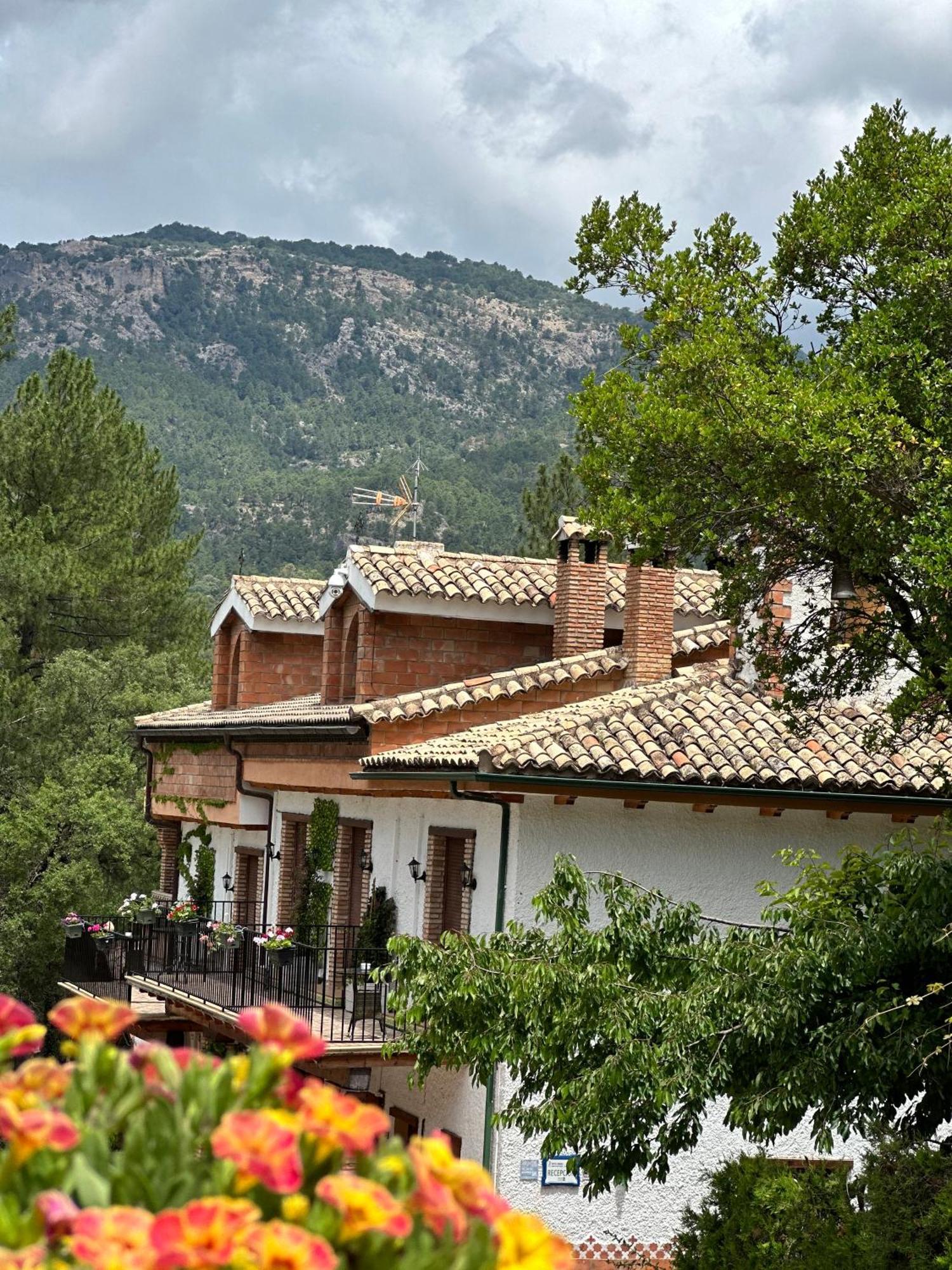 Hotel Rural Convento Santa Maria De La Sierra Arroyo Frio Kültér fotó